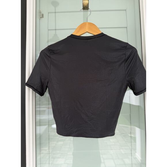 lululemon Wundermost Ultra-Soft Nulu Crewneck Cropped T-Shirt Black Shine Small - Picture 4 of 6